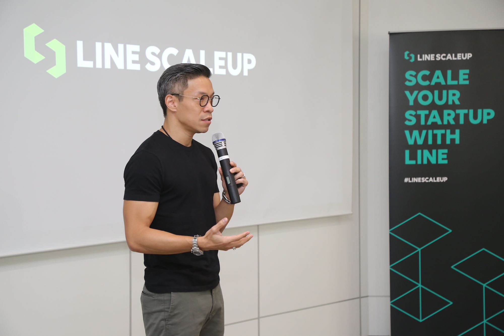 “LINE SCALEUP” ชวนสตาร์ตอัพไทยปั้นบริการใหม่บน LINE ชิงเงินลงทุน 10 ล้านดอลล์