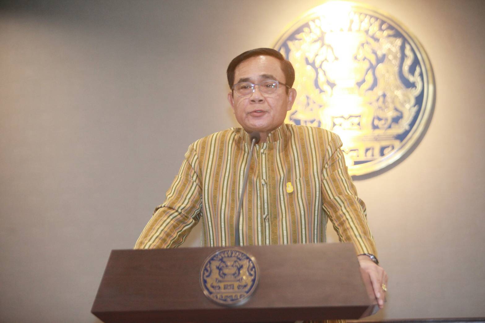 “บิ๊กตู่” ปัดเอี่ยวพรรค “พลังประชารัฐ” ยังไม่ตัดสินใจนั่งเก้าอี้ประธานที่ปรึกษา ขอเวลาทำงาน