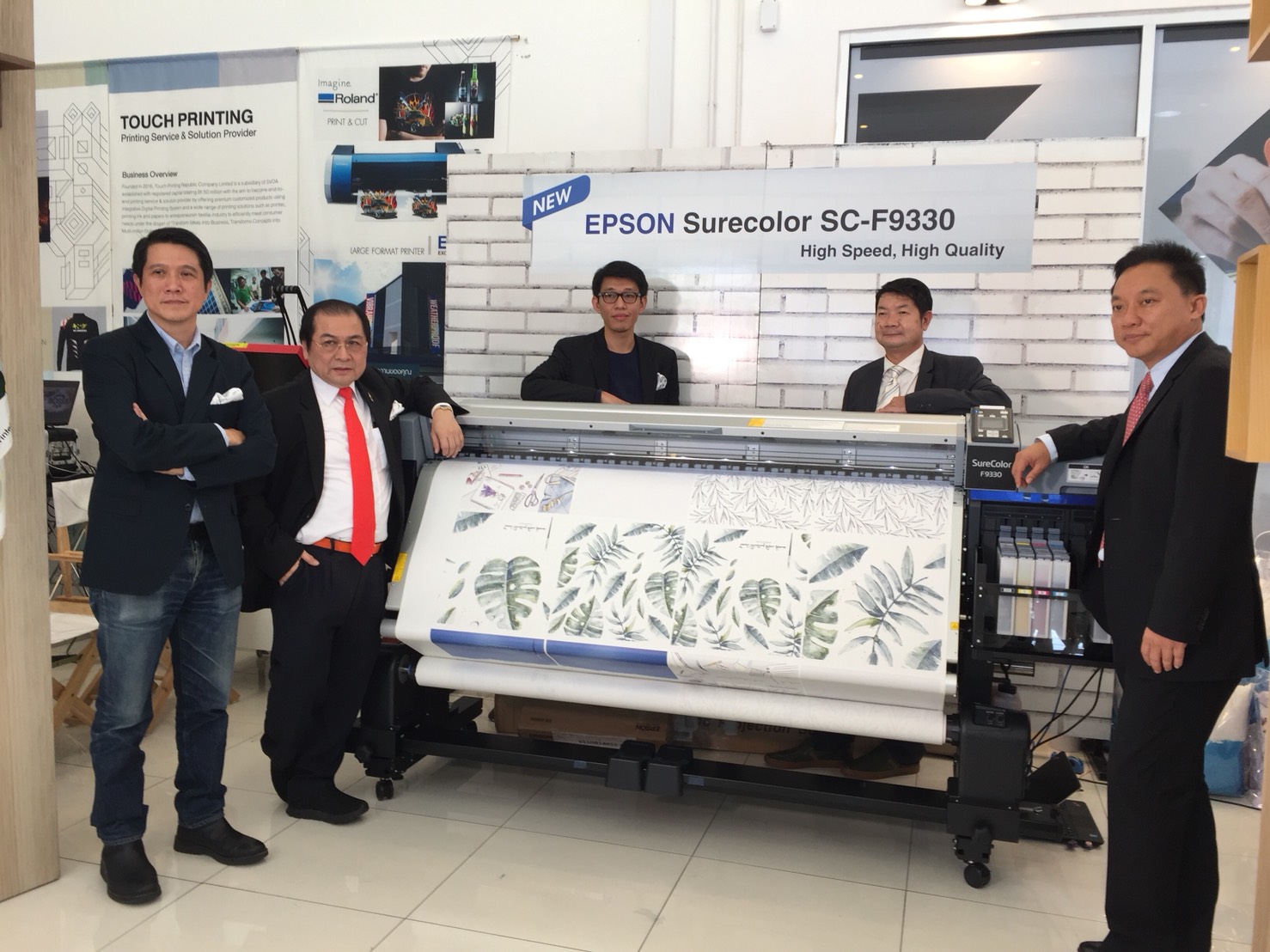 “ทัช” ทุ่ม 10 ล้าน เปิดศูนย์เรียนรู้งานพิมพ์ดิจิทัล แหล่งรวมไอเดียสร้างสรรค์ หวังสร้างผู้ประกอบการรุ่นใหม่
