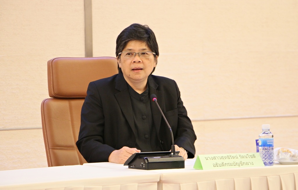 “กรมบัญชีกลาง” ปูพรมสร้างการรับรู้ใช้บัตรปชช. เบิกจ่ายตรงค่ารักษาประเภทผู้ป่วยนอก