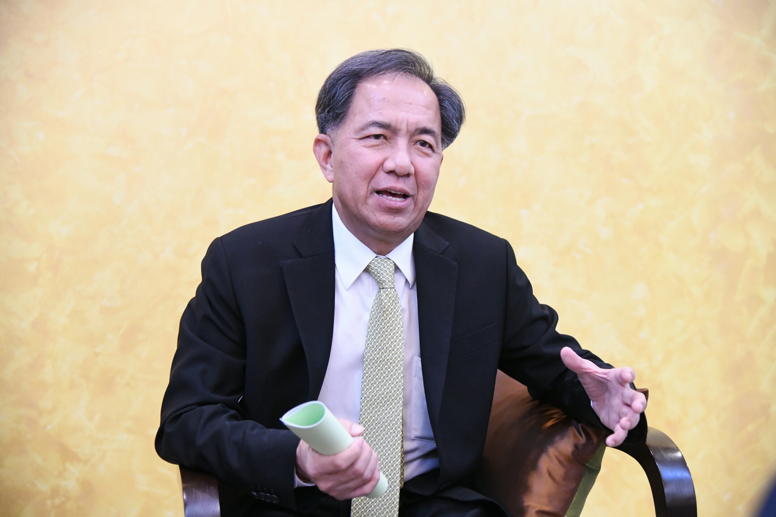 “กฤษฎา” ในภารกิจแก้จน เหยียบคันเร่งงบฯ 2.4 หมื่นล้าน พลิกโฉมเกษตร