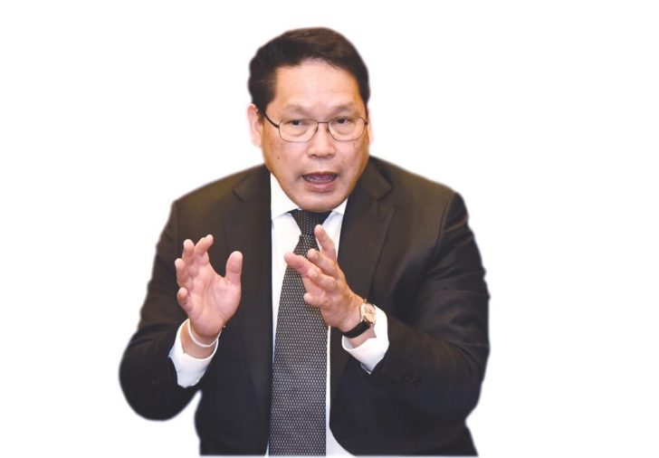 “อุตตม” ในบทการเมือง ยืดได้ หดได้