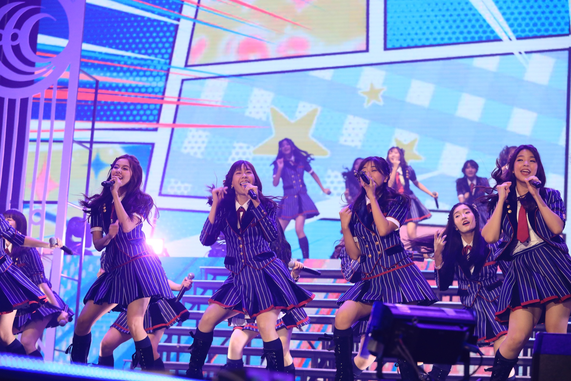 โอตะสุดประทับใจคอนเสิร์ตใหญ่ BNK48 1st Concert “STARTO”