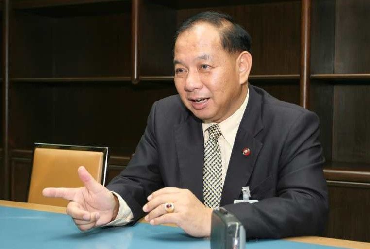 จะได้รู้ใครเป็นใคร! ‘สามารถ’ ขอประชาชนรอดูนักการเมืองไหลตาม ‘พลังดูด’