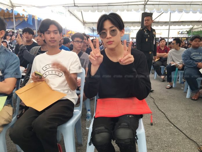 แต้มบุญสูง! โมเมนต์น่ารักๆเพื่อนใหม่ “แบมแบม” ที่เหล่าอากาเซแซวบัตรแพงสุดยังไม่ใกล้เท่านี้