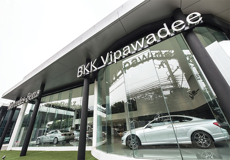 BKK ดึงฟอร์ด-มาสด้าเสริมทัพ ทุ่มงบปรับโชว์รูมเบนซ์ดันยอดหมื่นล้าน