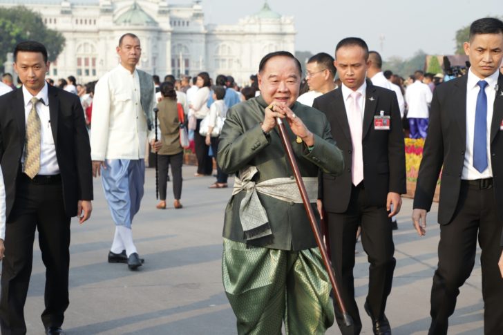 “บิ๊กป้อม” เปิดบ้านให้ผบ.เหล่าทัพ-ตำรวจ รดน้ำอวยพรวันสงกรานต์ 16 เม.ย.