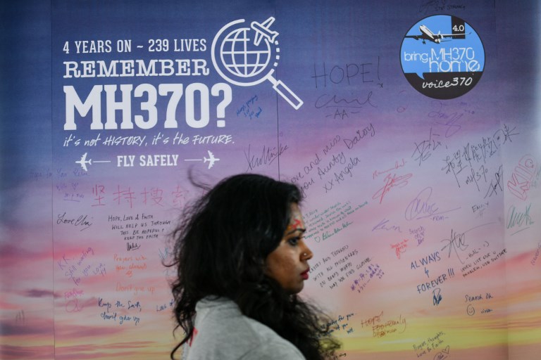 มาเลเซียเผยเตรียมยุติค้นหาเครื่องบิน MH370 สัปดาห์หน้า หลังสูญหายมากว่า 4 ปี!