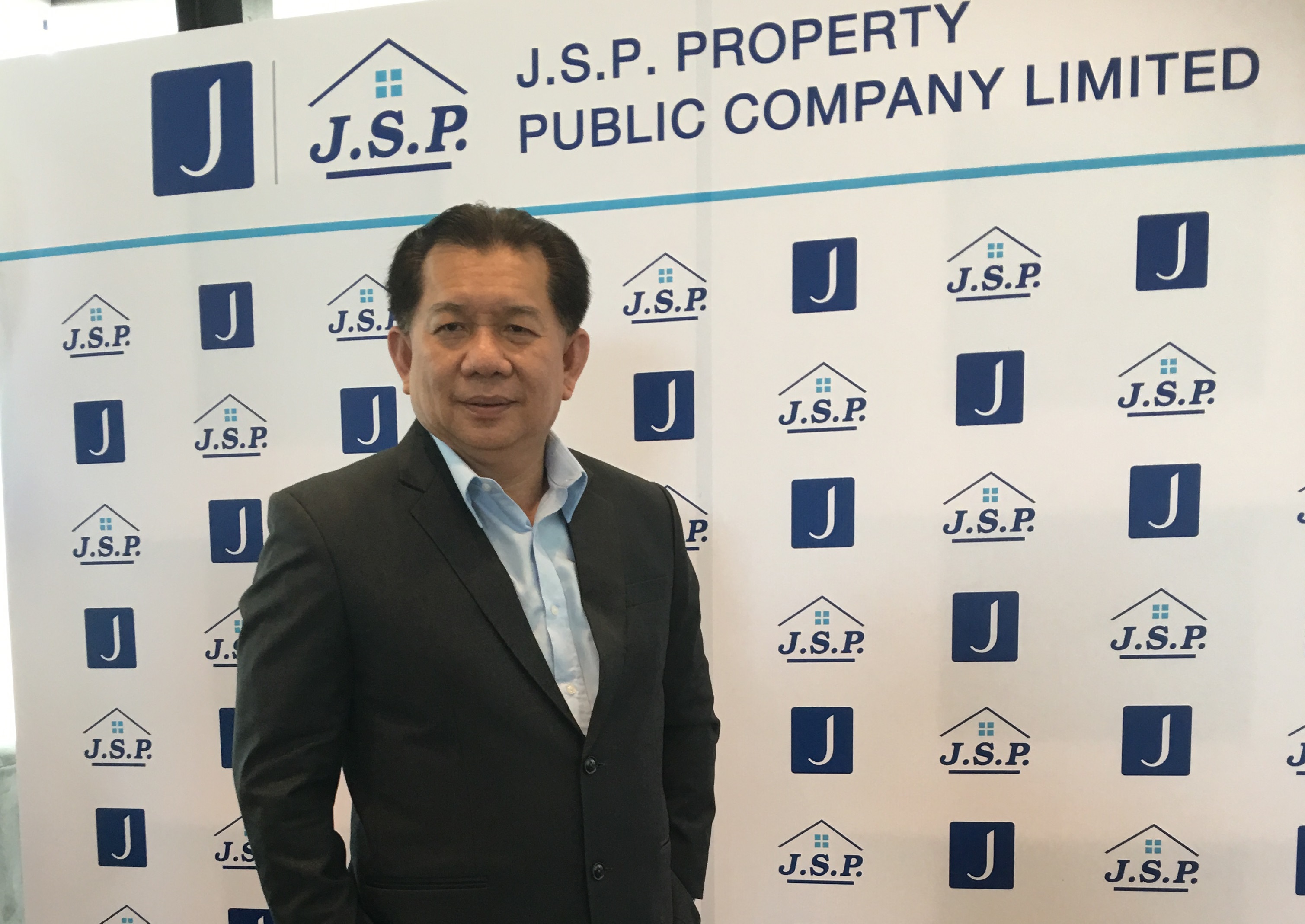 ไพโรจน์ วัฒนวโรดม 2561 “JSP” Keep Fighting ทาวน์เฮาส์-บ้านเดี่ยวราคาต่ำ 5 ล้าน