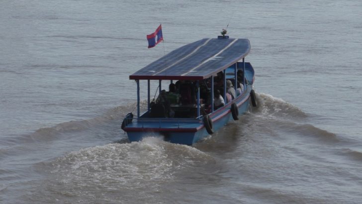 ผู้ประกอบการเรือไทย-ลาว ที่บึงกาฬยันไม่ขึ้นราคาตามราคาน้ำมัน หวั่น ปชช.เดือดร้อน