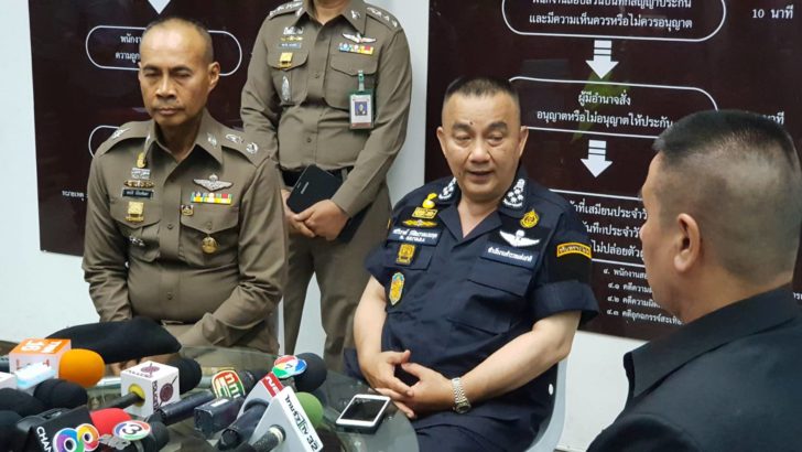 “ศรีวราห์” ตรวจสำนวนฟ้อง 6 แกนนำ “อยากเลือกตั้ง” ระบุตำรวจถูกทำร้ายร่างกาย อยู่ระหว่างตรวจสอบ