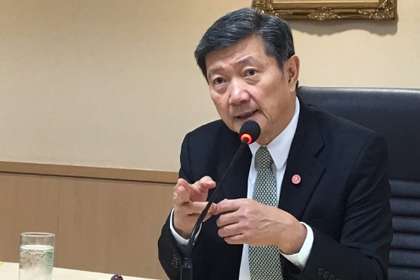 “ปิยะสกล”ประกาศทุกรพ.ต้องจ่ายค่าจ้างตามกม.ขั้นต่ำ พร้อมตั้งทีมหารือเคลียร์ปมปัญหา3เดือนรู้ผล