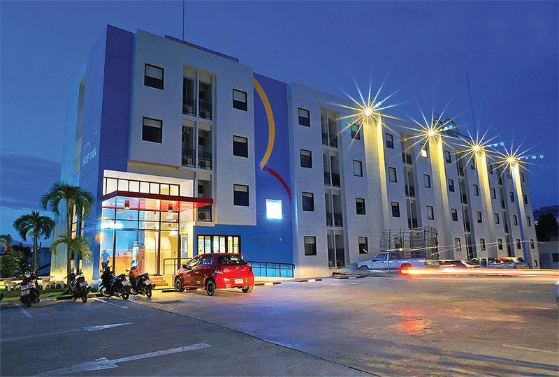 โรงแรมประหยัด (2)