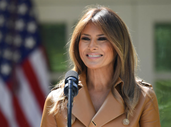 Melania Trump “เมลาเนีย ทรัมป์” ทวีตตอบโต้ข่าวลือเตียงหัก “โดนัลด์ ทรัมป์” !