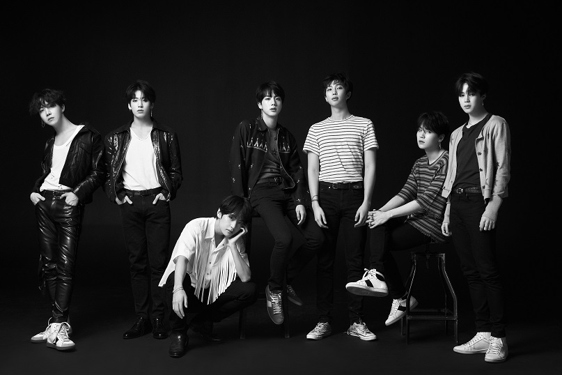 BTS บอยแบนด์เกาหลีขึ้นอันดับ 1 บิลบอร์ด เป็นศิลปิน K-Pop รายแรกที่ติดท็อปชาร์ตสรัฐฯ