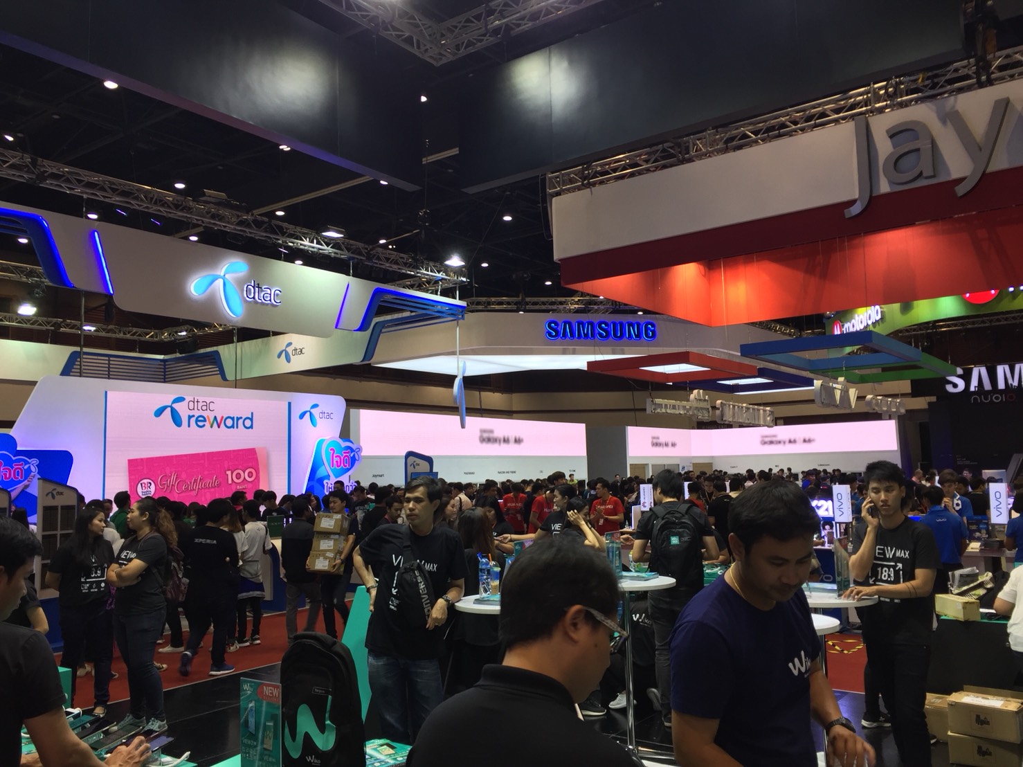 เริ่มแล้วงาน Thailand Mobile Expo 2018 ครั้งที่ 30 คาดผู้เข้าชมงาน 7 แสนคน เงินสะพัด 2 พันล้านบาท