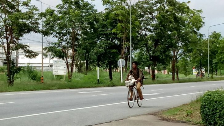 หนุ่มก่อสร้าง-728x410