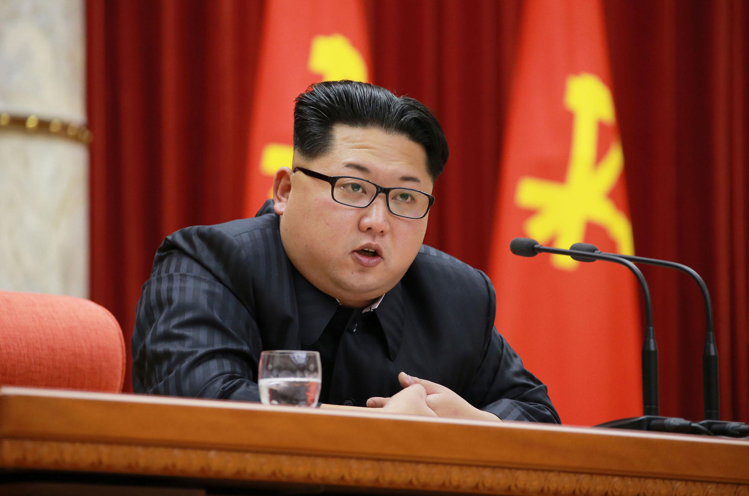 ผู้นำคิม เปลี่ยนคนคุมกองทัพ ก่อนเจรจา “ทรัมป์”