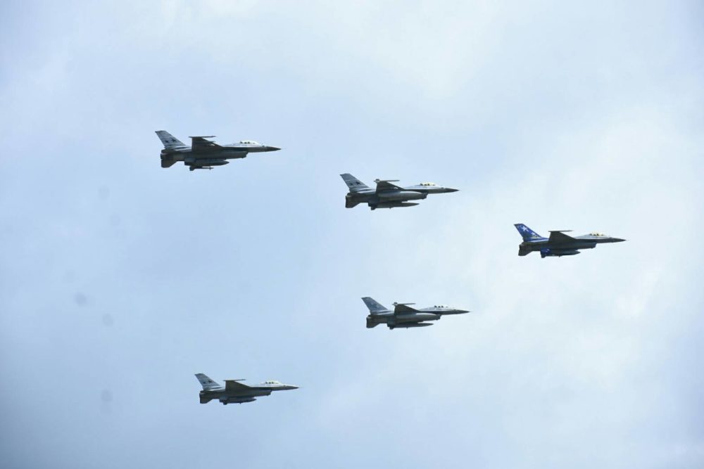ทอ.จัดงานครบรอบ 30 ปี F-16 แสนยานุภาพเหนือน่านฟ้าไทย