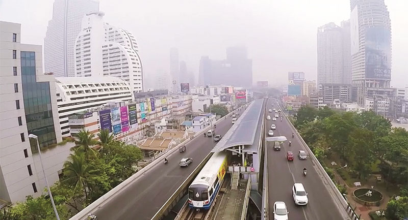 แก้คอขวดรถไฟลอยฟ้า “ตากสิน” เลื่อนยาว-ติด EIA
