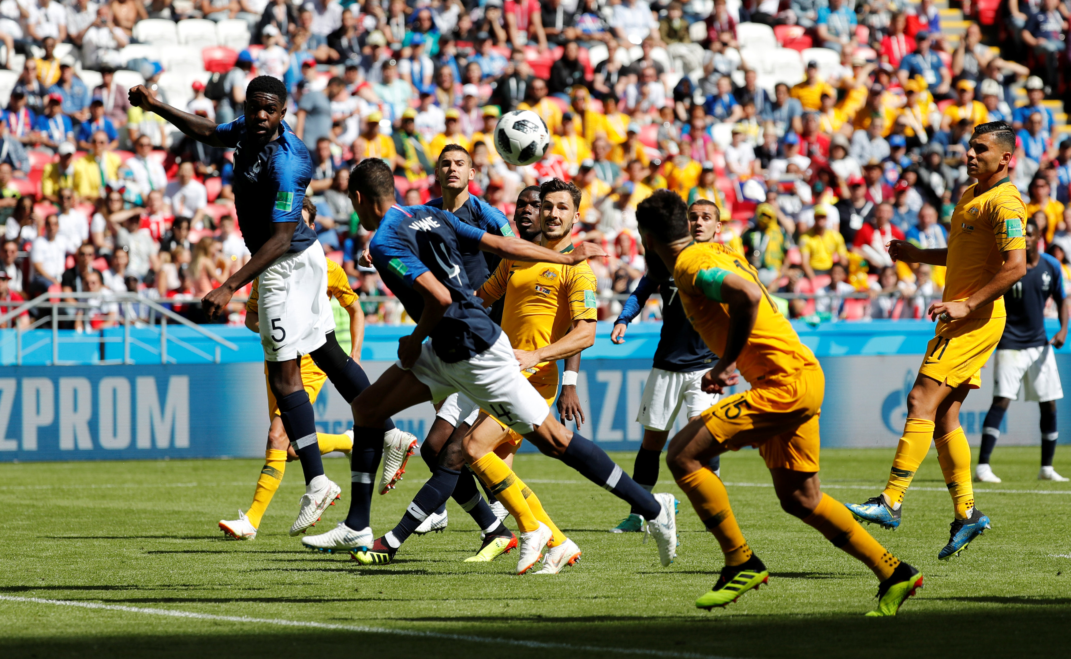 ช็อตเด็ดบอลโลก : เกมแห่งเทคโนโลยี VAR-Goal line “ตราไก่” เก็บแต้มประเดิมชัยบอลโลก