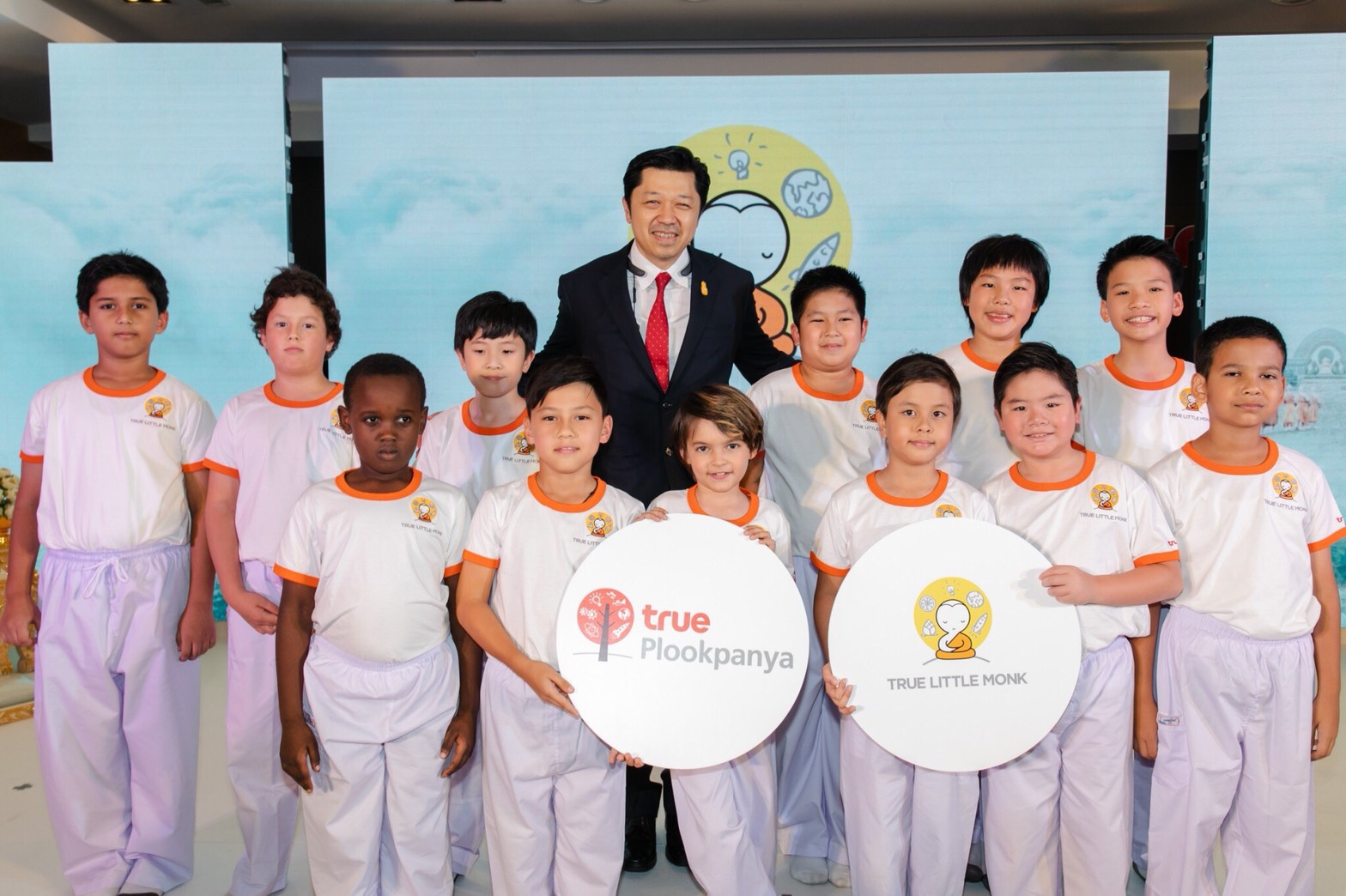 ‘เครือซีพี-กลุ่มทรู’เปิดตัว’สามเณรปลูกปัญญาธรรมนานาชาติ” เรียลลิตี้ธรรมะ ภาคภาษาอังกฤษครั้งแรกของโลก