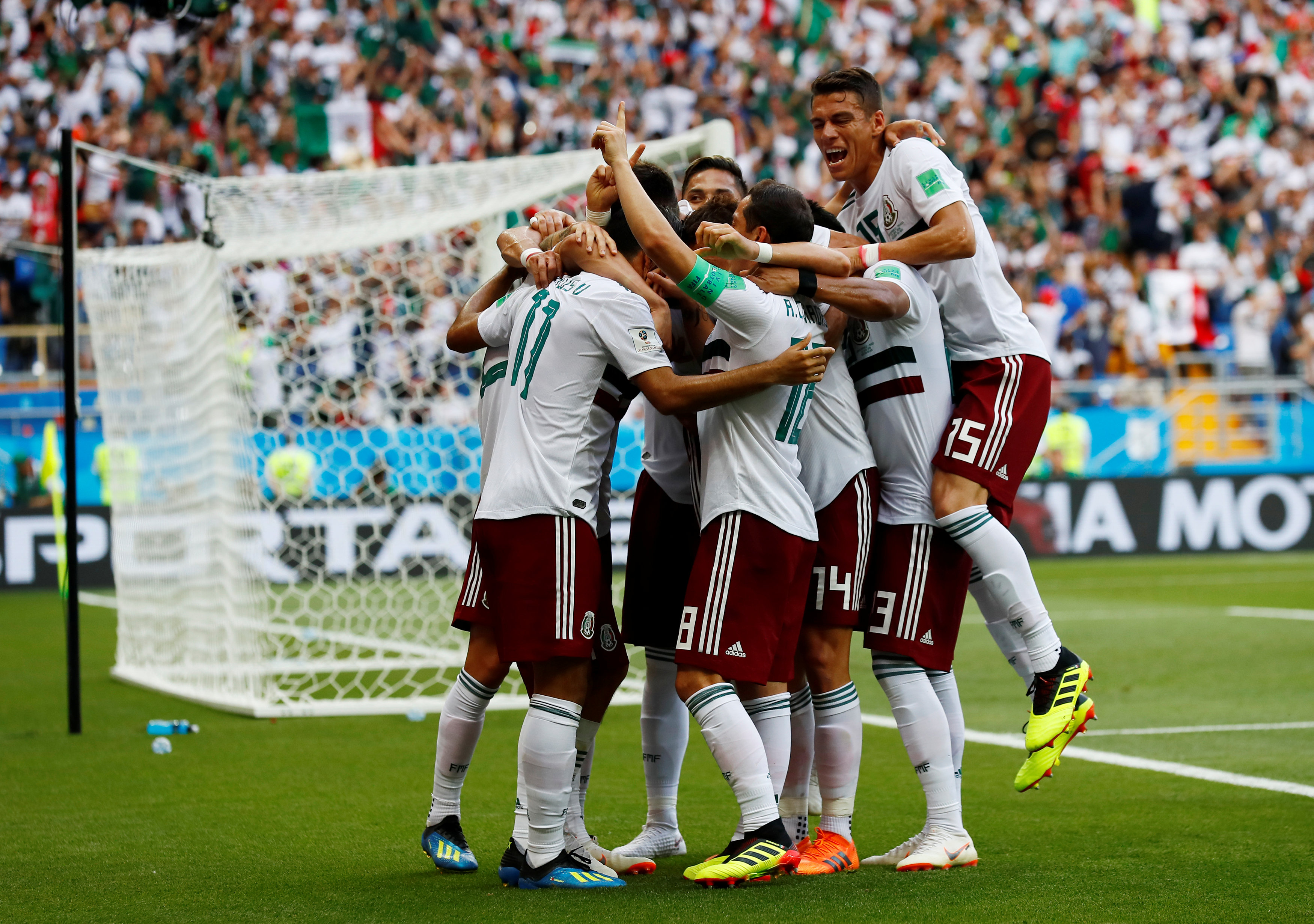 เดือดท้ายเกม! “เม็กซิโก” เฉือน “เกาหลีใต้” 2-1 คว้าชัย 2 นัดรวด