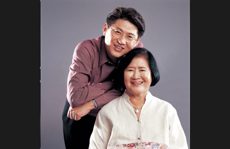 ‘สรยุทธ สุทัศนะจินดา’ เปิดความในใจ จากลูกถึงแม่ ผู้จากไปอย่างไม่มีวันหวนกลับ