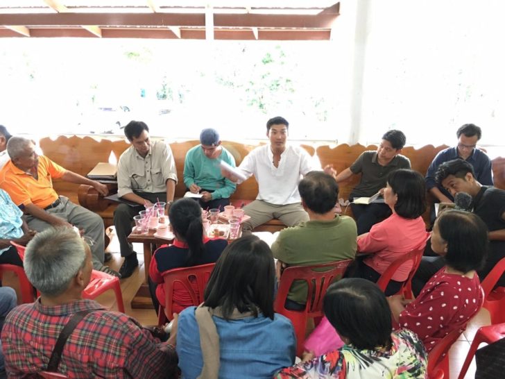 พรรคอนาคตใหม่บุกสุพรรณฯ จับเข่าคุยปัญหา ชาวบ้าน-เกษตรกร