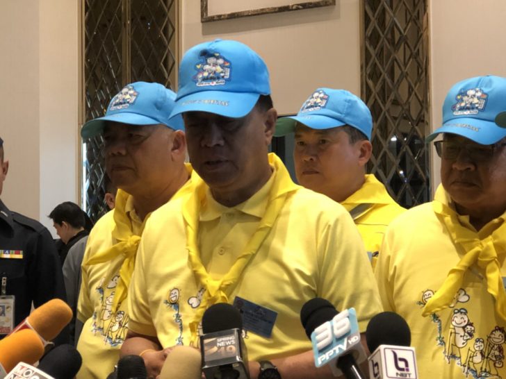 “บิ๊กป๊อก” บินด่วน สั่งการช่วย 13 ชีวิตทีมหมูป่าอะคาเดมีด้วยตัวเอง