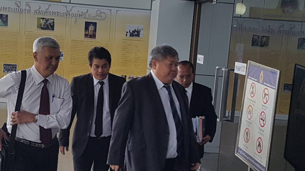 “เปรมชัย-ภรรยา” ปฏิเสธครอบครองงาช้าง เลื่อนตรวจหลักฐานไป 3 ก.ย.