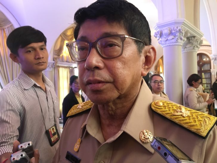 “วิษณุ” ยัน ไม่ได้กัน 2 เก้าอี้ กกต. ไว้ให้ คสช.เลือก แน่นอน