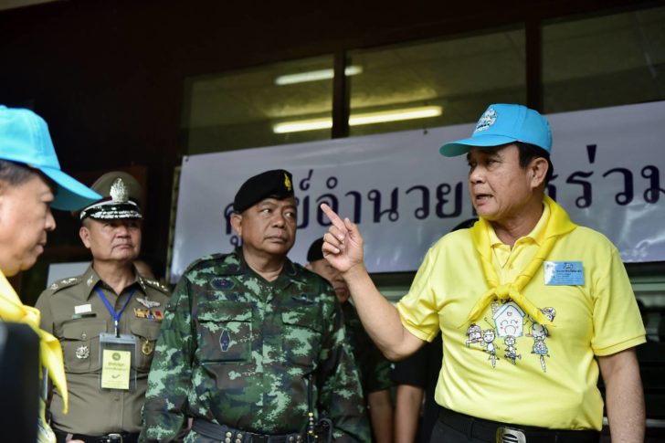 “บิ๊กตู่” สั่งเปิดไลน์ “ข่าวจริงประเทศไทย” ป้องโซเชียลบิดเบือนช่วย 13 ชีวิตติดถ้ำ
