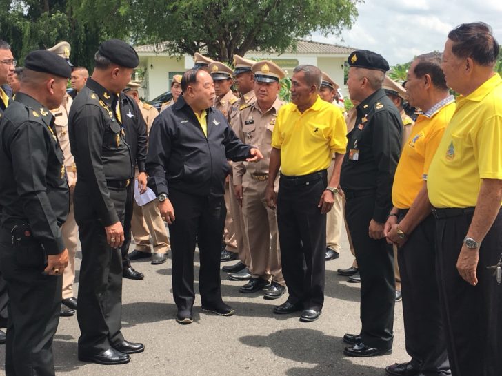 “ประวิตร” ตรวจฝ่ายความมั่นคง จ.อุบลฯ ย้ำทำงานเชิงรุก ยึดประชาชนศูนย์กลาง