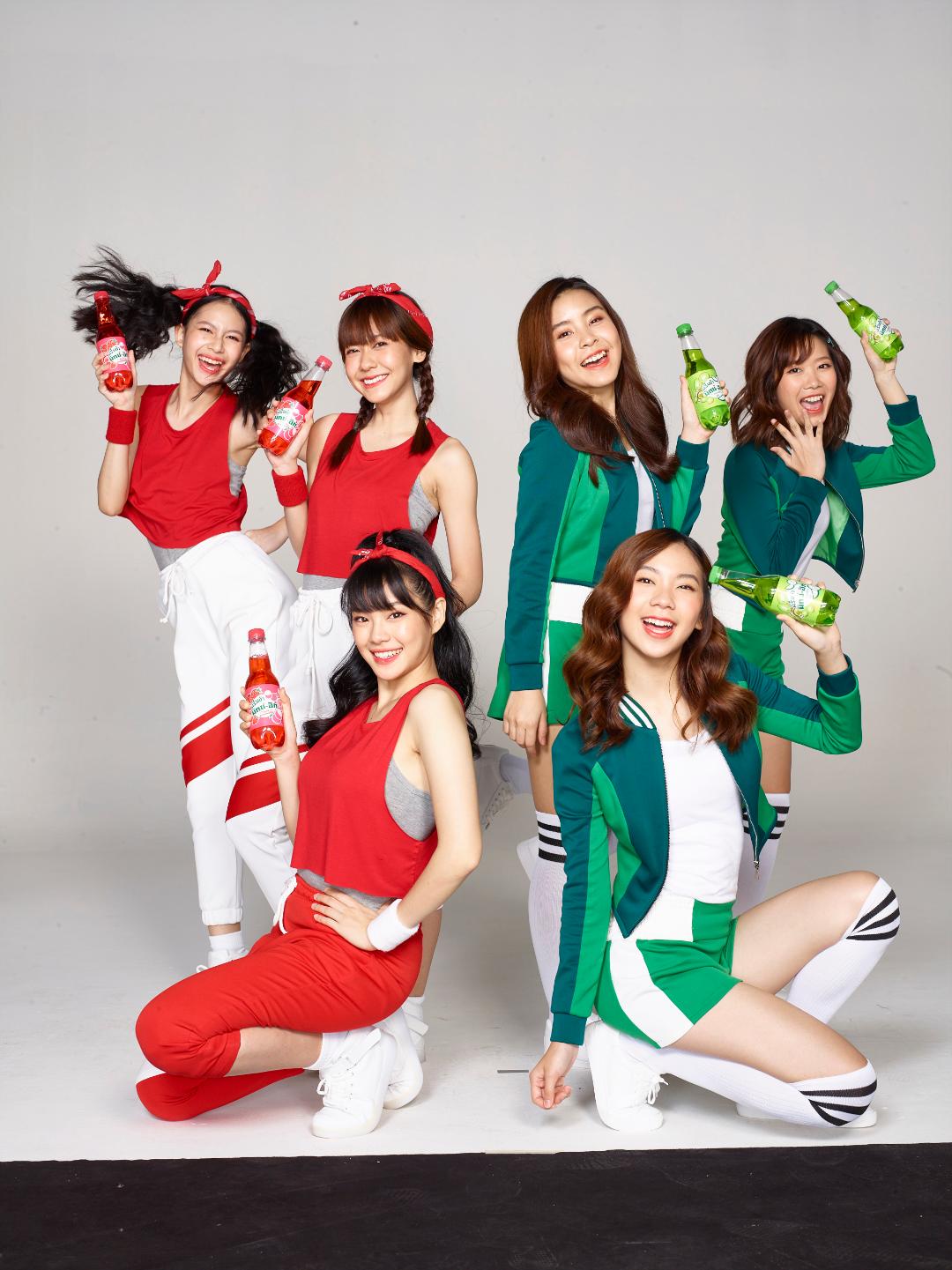  “มิรินด้า มิกซ์-อิท” ควง BNK 48 เขย่าน้ำสี 1.1 หมื่นล้าน