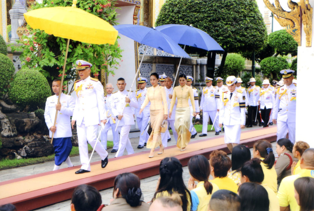 ‘ในหลวง’ ทรงบำเพ็ญพระราชกุศลวันอาสาฬหบูชา