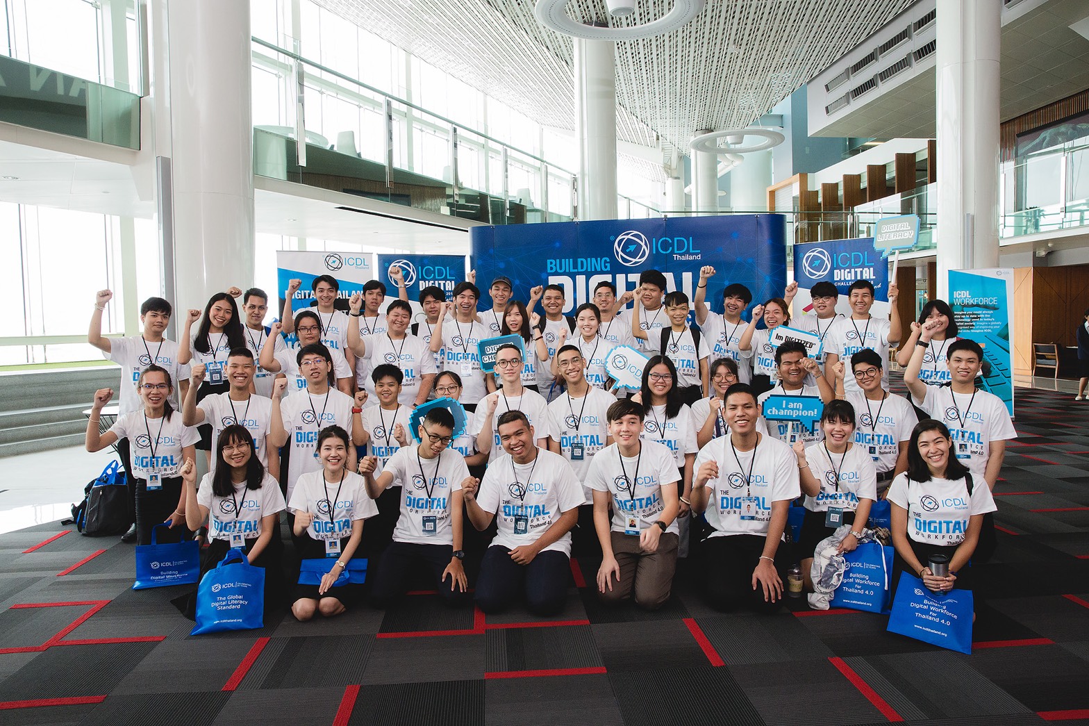 ICDL ทักษะดิจิทัล เตรียม “คน” สู่ไทยแลนด์ 4.0