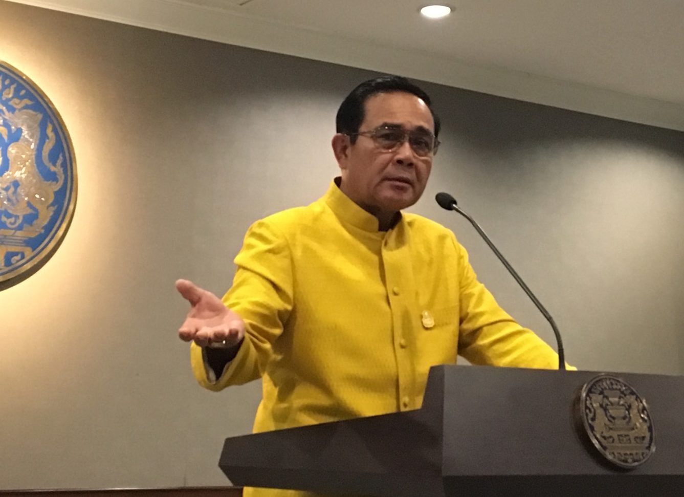 “ประยุทธ์” ชี้”พลังประชารัฐ”ยังไม่คลอด กลุ่มสามมิตรมีสิทธิเคลื่อนไหว ถ้าไม่ก่อให้เกิดความไม่สงบ