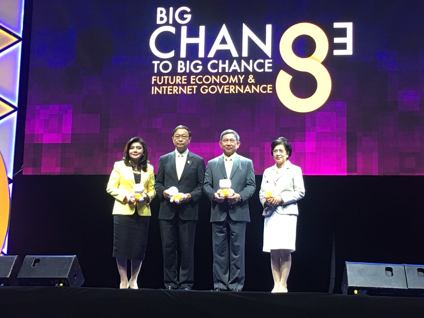สพธอ.เปิดมหกรรม “BIG CHANGE TO BIG CHANCE” แชร์ความรู้ยุคดิจิทัล