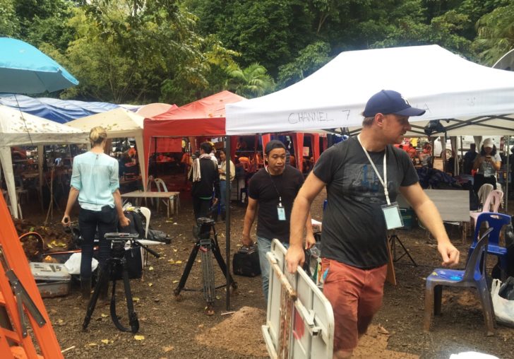 เคลียร์หน้าถ้ำหลวง! จำเป็นต้องใช้พื้นที่ ย้ายสื่อ-ผู้ไม่เกี่ยวข้องออก