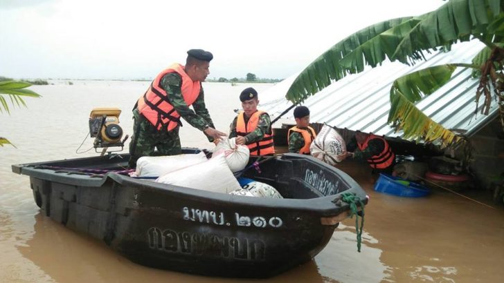 นครพนมวิกฤติ น้ำในแม่น้ำสงครามล้นตลิ่ง เอ่อท่วมแล้ว 2 อำเภอ