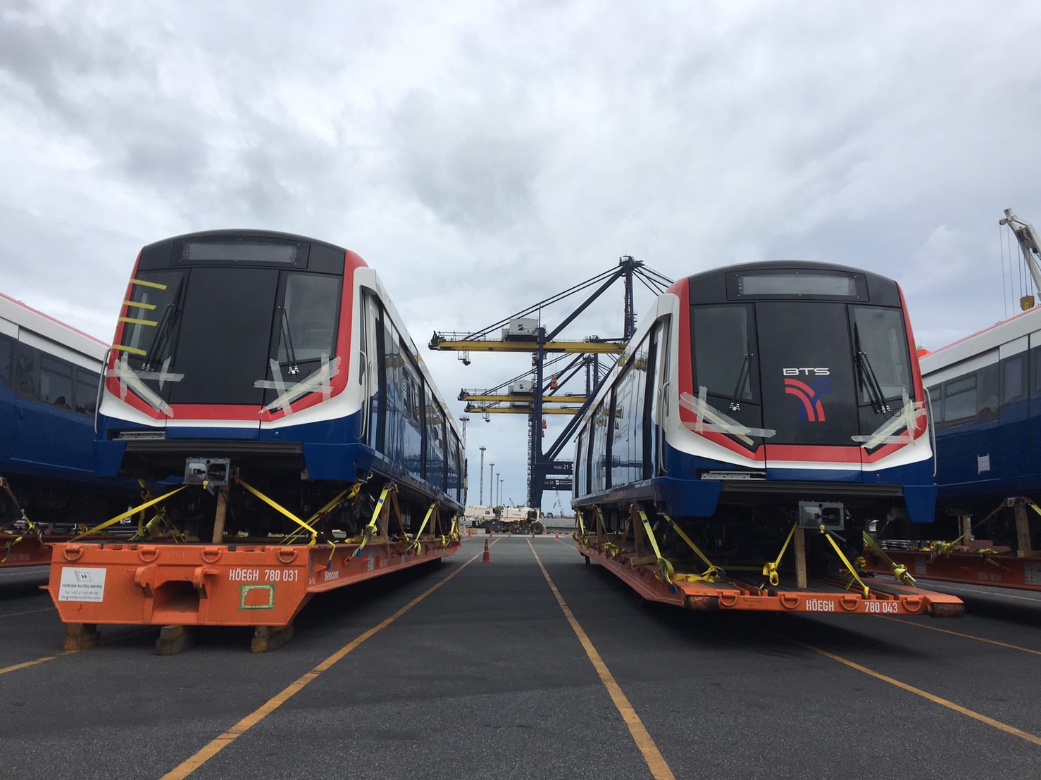 รถไฟฟ้า BTS ใหม่ขบวนแรกเดินทางถึงไทยจุคนได้เพิ่ม10% เปิดวิ่ง”แบริ่ง-สมุทรปราการ” 5 ธ.ค.นี้