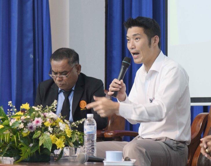 ‘ธนาธร’ ย้ำการเมืองท้องถิ่นไทยแค่ 1.0 เหตุผู้มีอำนาจกลัวกระจายอำนาจ