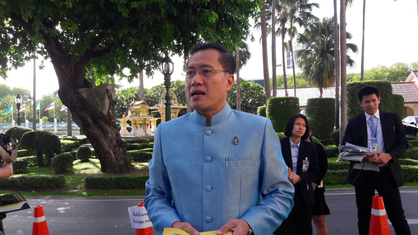 “วีระศักดิ์”เผยเร่งสำรวจแหล่งท่องเที่ยว จ.เพชรบุรี แจ้งเตือน นทท.-เจ้าของที่พักอพยพหากมีเหตุจำเป็น