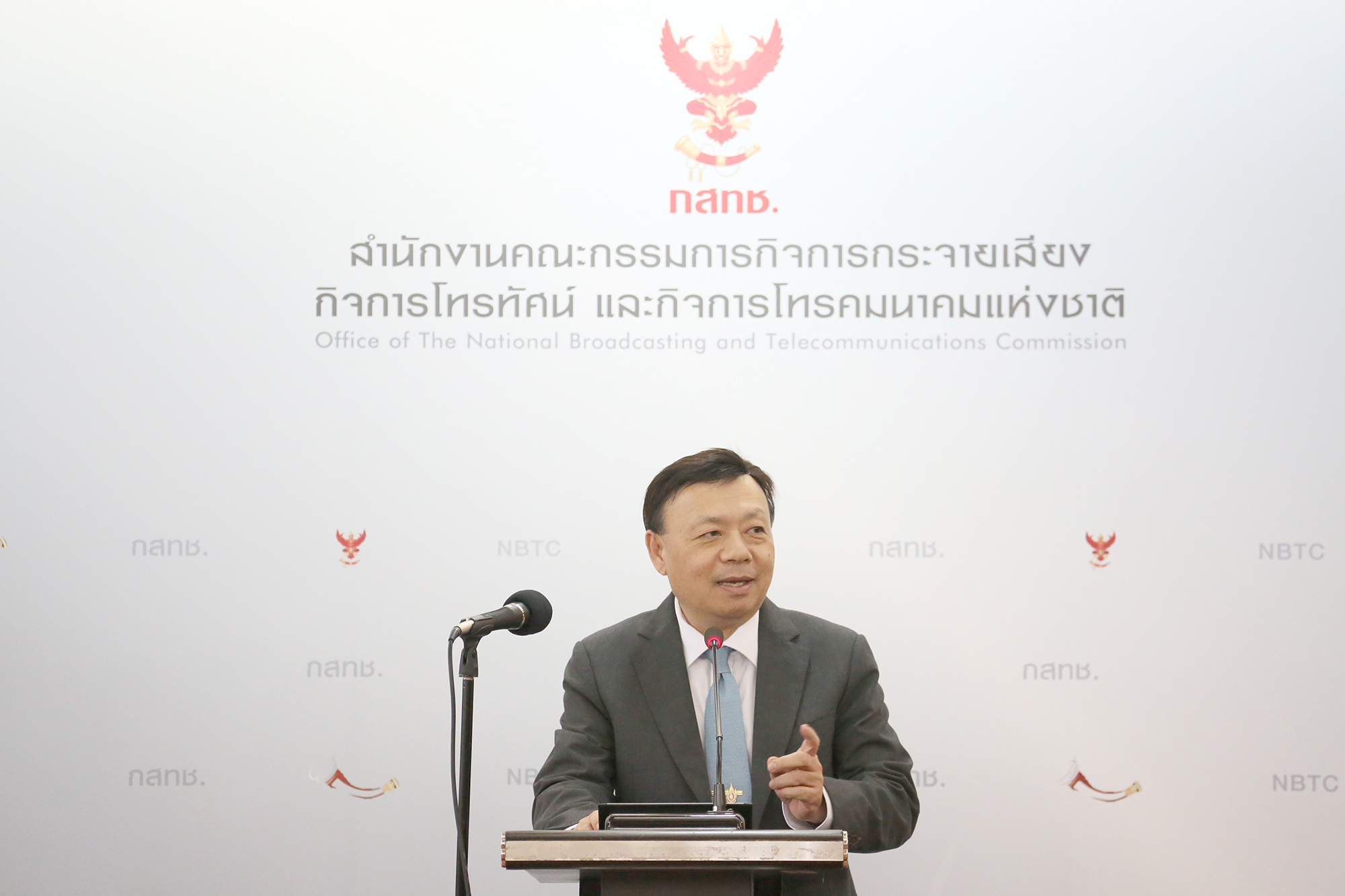 ไม่ยอมหมดหวัง! “กสทช.” เล็งจัดประมูลคลื่น 900 MHz -1800 MHz อีกรอบ ก.พ 62