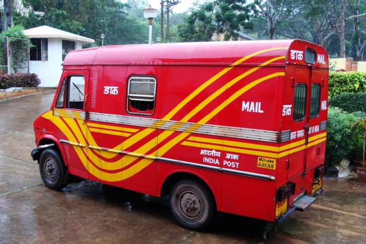 postal-van-204356_1920 ส่งแล้วแต่ไม่ถึง! บุรุษไปรษณีย์อินเดียซุกจดหมายหลายพันฉบับ ไม่ยอมส่งนานนับ 10 ปี