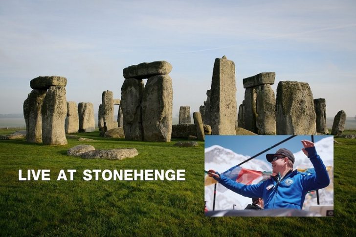 FILES-SCIENCE-BRITAIN-ARCHAEOLOGY-STONEHENGE-CREMATION ประวัติศาสตร์ต้องจารึก ! “โอเคนโฟลด์” เป็นศิลปินคนแรกที่แสดงคอนเสิร์ตใน “สโตนเฮนจ์” กันยายนนี้