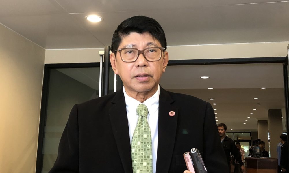 “วิษณุ”โต้พรรคการเมืองโวยคำสั่งคสช.ไม่ชัด ยันคำสั่งเขียนไว้ชัดแล้ว ถ้ากกต.ไม่รู้ ให้ถามมา
