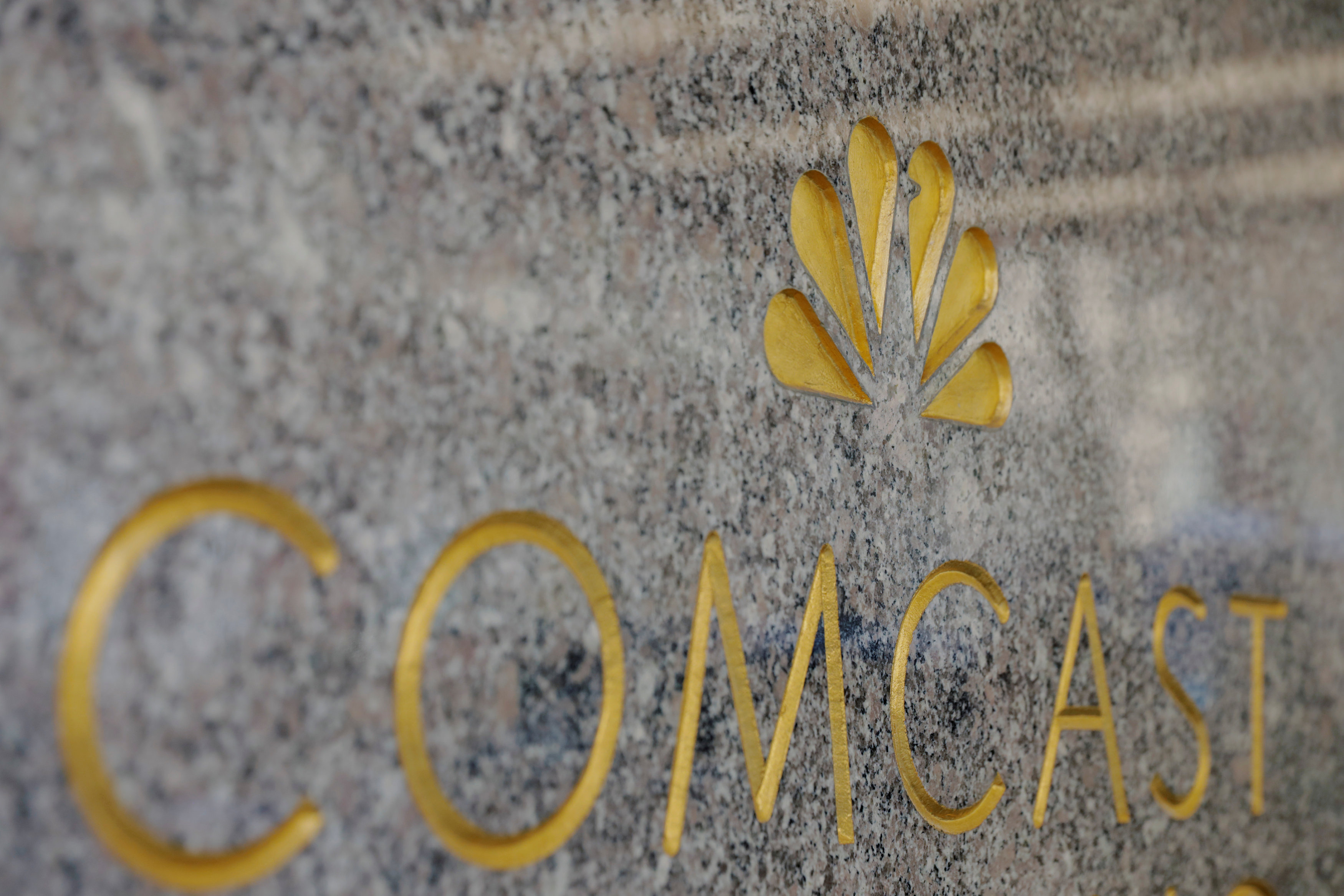 ปิดดีล! “Comcast” หยุดซื้อหุ้นของ “Sky” ในตลาด ด้านฟ็อกซ์จ่อขายหุ้น 39% ให้Comcast