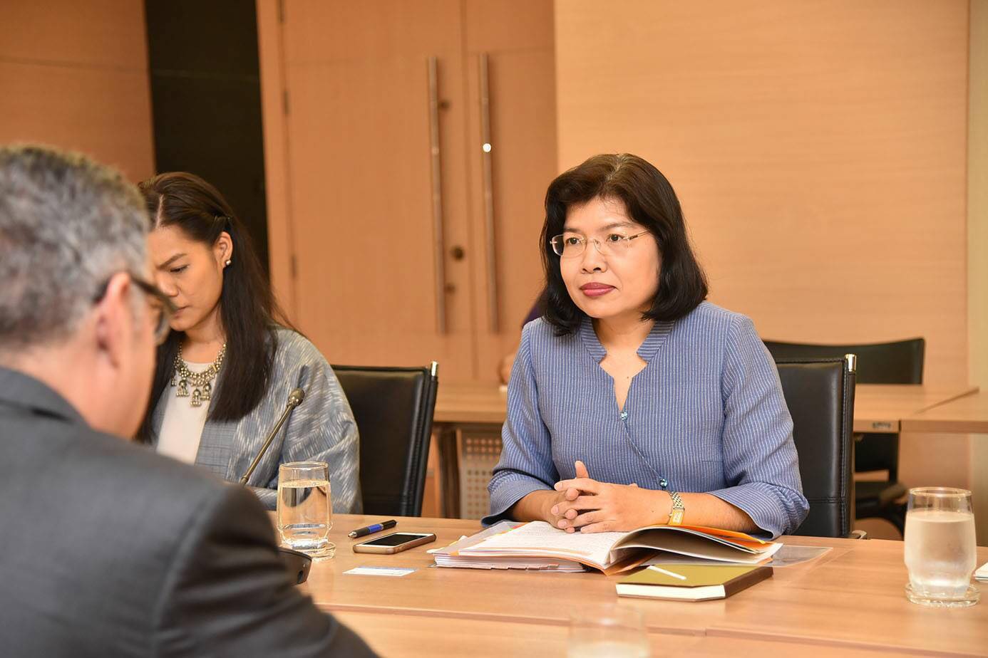 “พาณิชย์” พบ “ทูตนิวซีแลนด์” พร้อมจับมือขยายการค้าการลงทุนระหว่างกัน